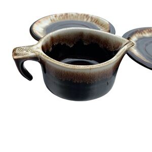 Pfaltzgraff Gourmet Brown Drip Creamer + Saucers